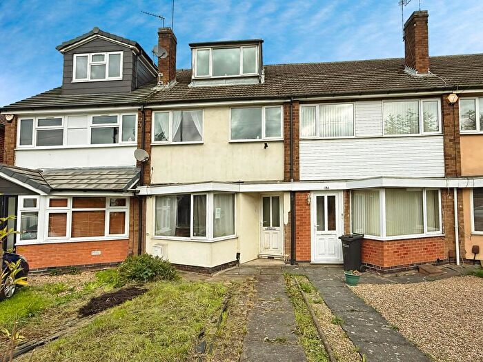 3 Bedroom Terraced House For Sale In Harborough Road, Oadby, LE2