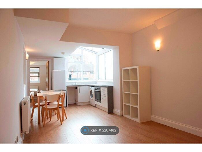 1 Bedroom Flat To Rent In Regents Park Rd, London, N3