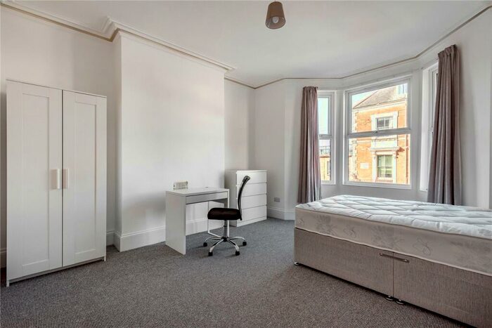 1 Bedroom Terraced House To Rent In Polsloe Road, Exeter, Devon, EX1