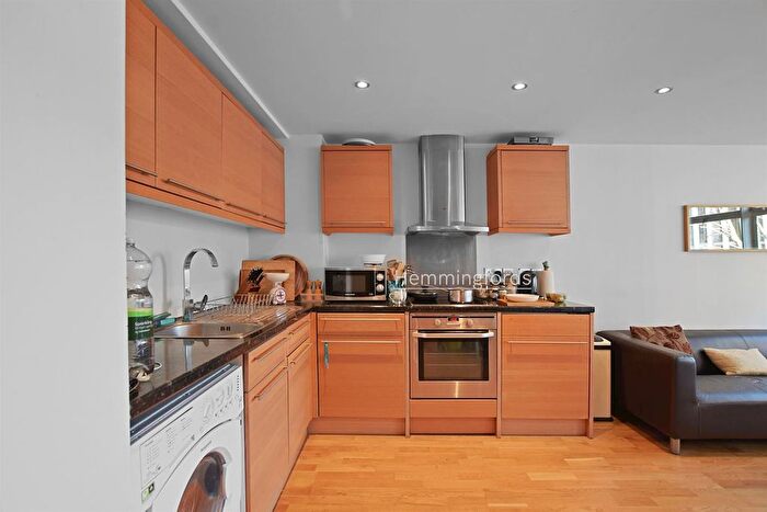 1 Bedroom Flat To Rent In Millbank Court, John Islip Street, London, SW1P