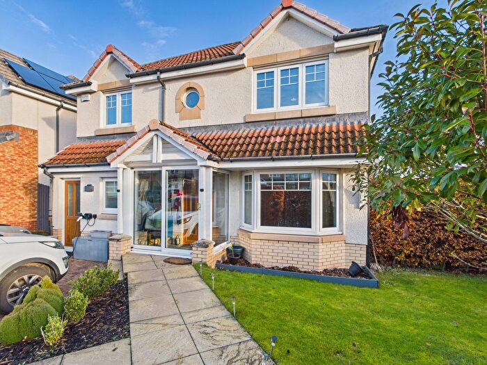 4 Bedroom Detached House For Sale In Mclaren Park, Blairgowrie, Perthshire, PH10