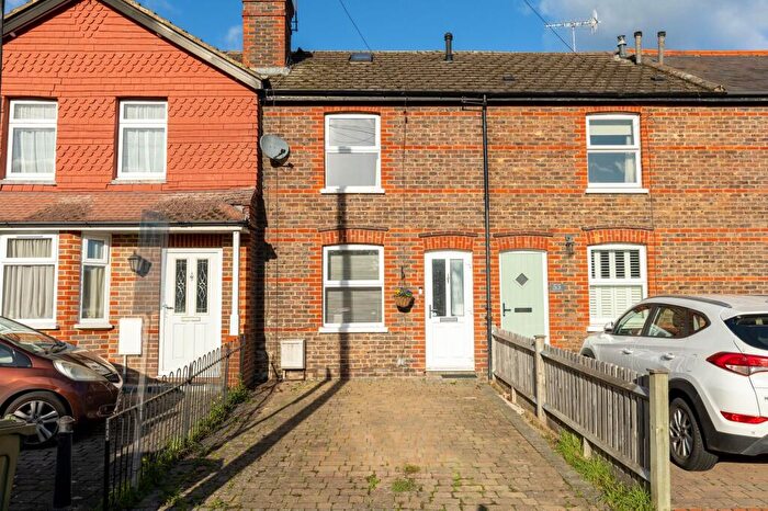 3 Bedroom Terraced House For Sale In Lagham Road, South Godstone, RH9