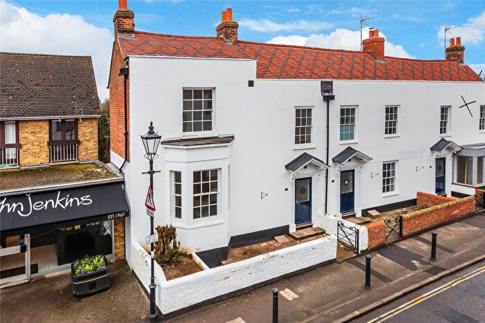 4 Bedroom End Of Terrace House For Sale In High Street, Chobham, Woking, Surrey, GU24