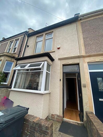 4 Bedroom Terraced House To Rent In Elmdale Road, Bristol, BS3