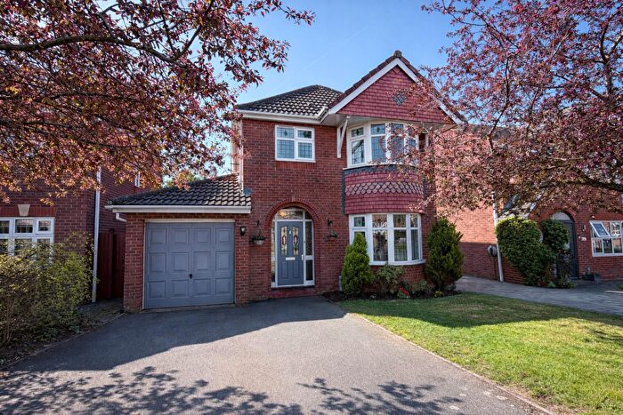 3 Bedroom Detached House For Sale In Jourdain Park, Warwick, CV34