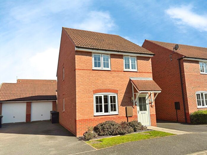 3 Bedroom Detached House For Sale In Tacitus Way, North Hykeham, LN6