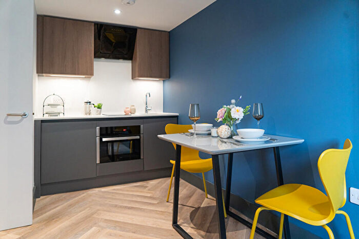 1 Bedroom Apartment To Rent In Great Ancoats Street, Manchester, Greater Manchester, M4