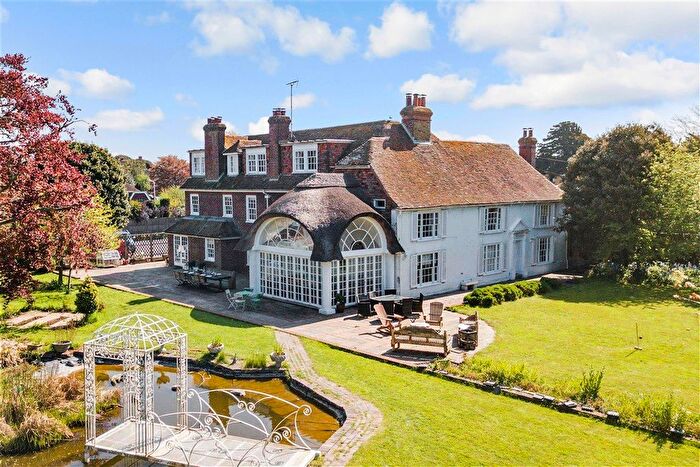 10 Bedroom Detached House For Sale In Fairfield Road, New Romney, Kent, TN28