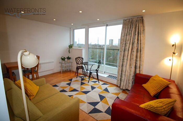 1 Bedroom Flat To Rent In Palmers Road, London, E2