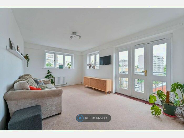 1 Bedroom Flat To Rent In Henry House, London, SW9