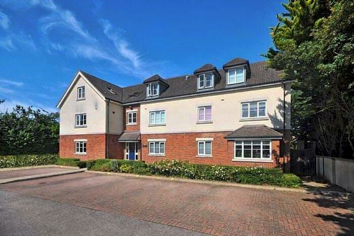 2 Bedroom Apartment To Rent In Buckingham Road, Bicester, Oxfordshire, OX26