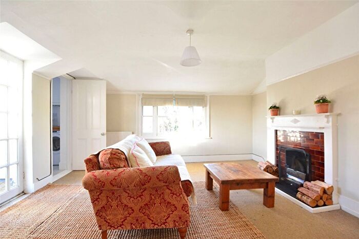 2 Bedroom Flat To Rent In Blackheath Grove, Blackheath, London, SE3