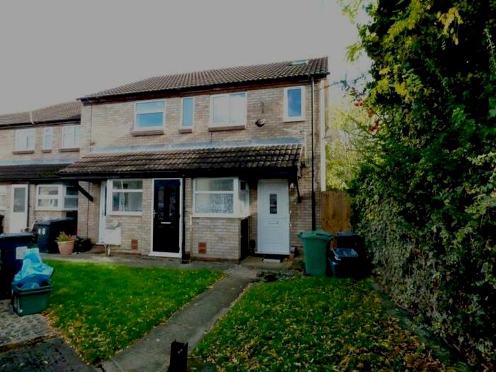 Studio To Rent In Squirrel Close, Quedgeley, GL2