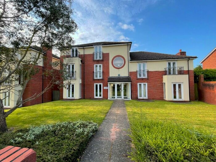 2 Bedroom Apartment To Rent In High Street, B90