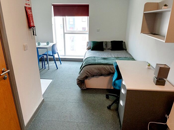 1 Bedroom Studio To Rent In Spark Street, Stoke-On-Trent, ST4