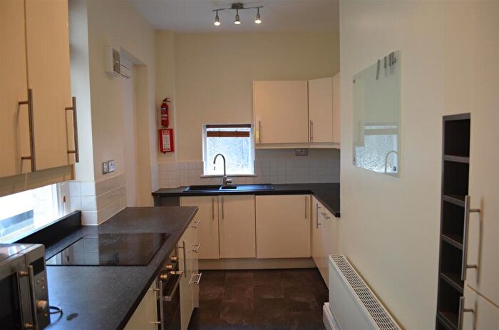 5 Bedroom House To Rent In Dinsdale Road, Newcastle Upon Tyne, NE2