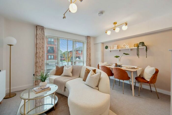 1 Bedroom Apartment To Rent In Conway Street, Birkenhead, Wirral, Merseyside, CH41