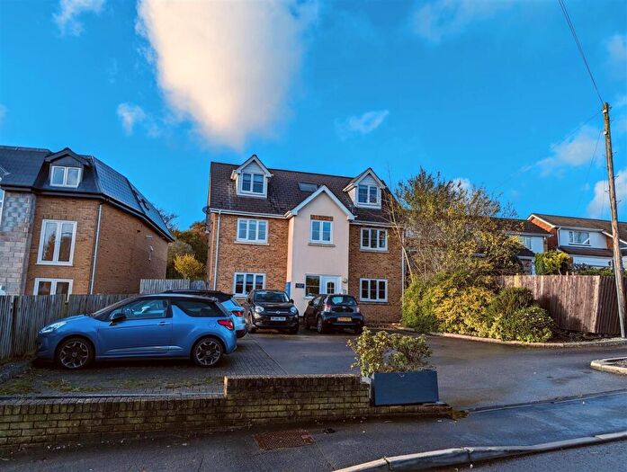 1 Bedroom Apartment To Rent In Flat Oldfield House, Tregarn Road, Newport, NP18