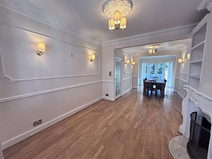 3 Bedroom Property To Rent In Haldan Road, London, E4