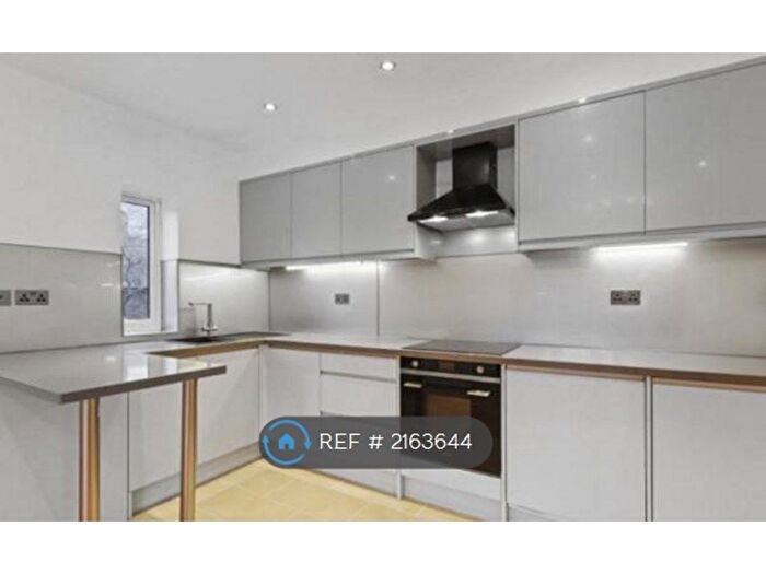 1 Bedroom Flat To Rent In Leopold Road, Ealing, W5