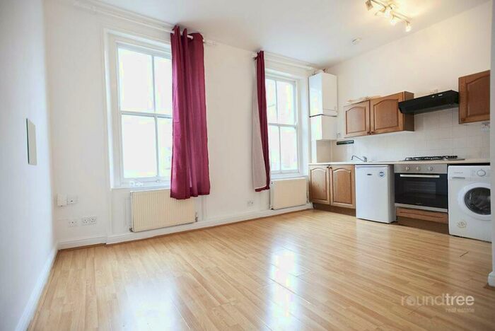 1 Bedroom Flat To Rent In Kentish Town Road, Camden Town, NW1
