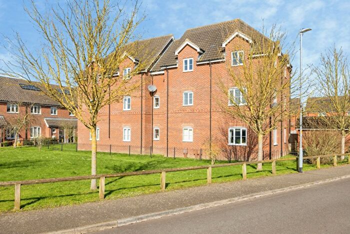 2 Bedroom Flat For Sale In Bartrums Mews, Diss, Norfolk, IP22