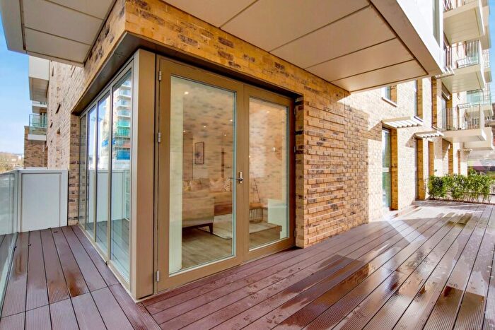 2 Bedroom Apartment To Rent In Pegler Square London, SE3