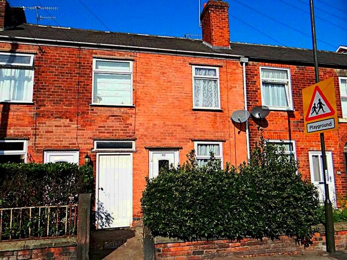 2 Bedroom Property To Rent In Old Hall Road, Chesterfield, S40