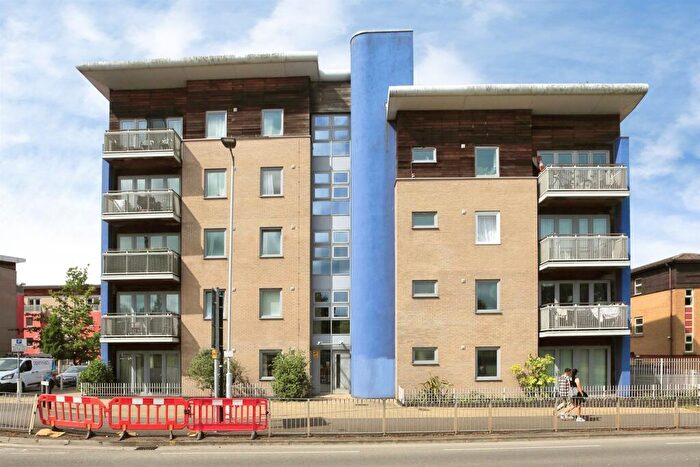 2 Bedroom Flat For Sale In Cubitt Way, Peterborough, PE2