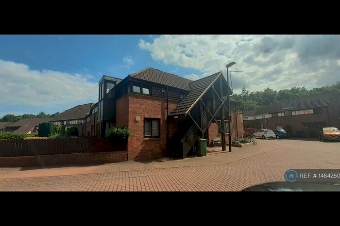 2 Bedroom Flat To Rent In Ayton, Washington, NE38