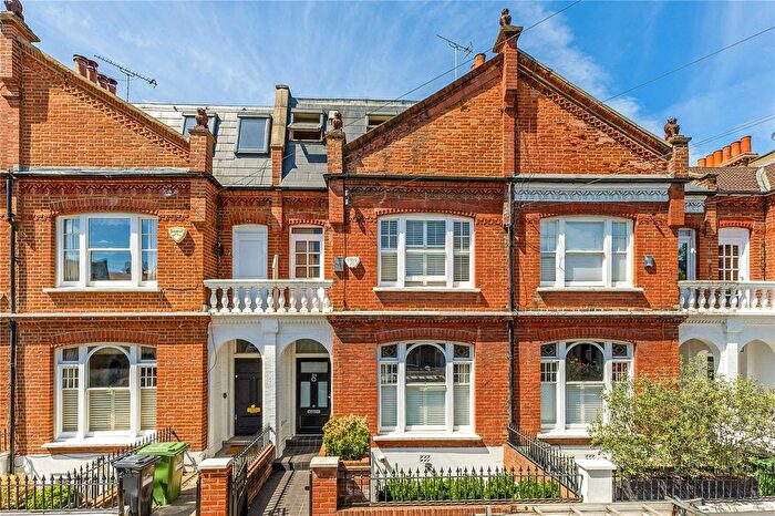 5 Bedroom Terraced House For Sale In Acfold Road, London, SW6