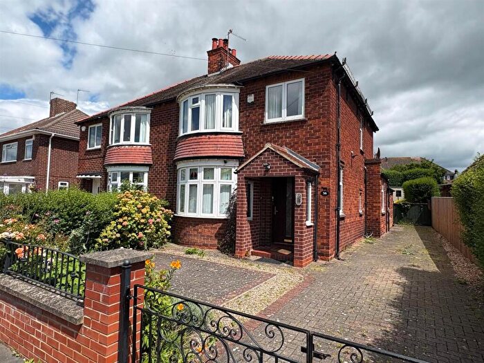 3 Bedroom House For Sale In Crosby Road, Northallerton, DL6