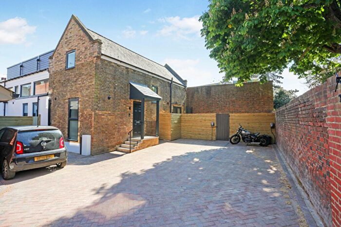 3 Bedroom Semi Detached House For Sale In High Street, Ewell, Epsom, KT17