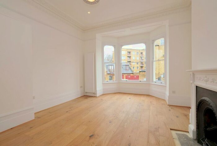 2 Bedroom Flat To Rent In Brooke Road, London, E5
