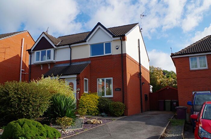 2 Bedroom Semi-Detached House To Rent In Maple Drive, South Normanton, DE55