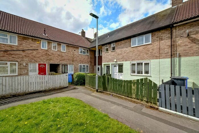 3 Bedroom Terraced House To Rent In Saltash Road, Hull, East Yorkshire, HU4