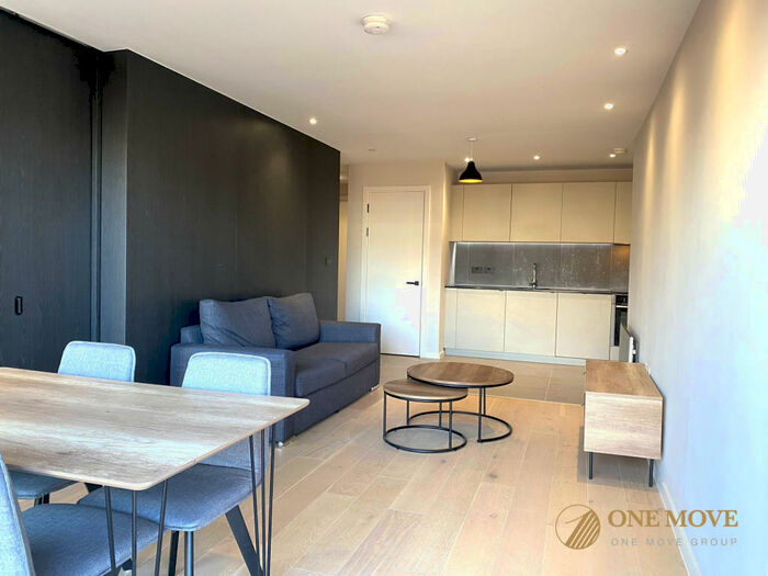 2 Bedroom Apartment To Rent In City Gardens, Manchester, M15