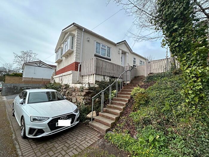 2 Bedroom Park Home For Sale In Hendre Road, Conwy, LL32