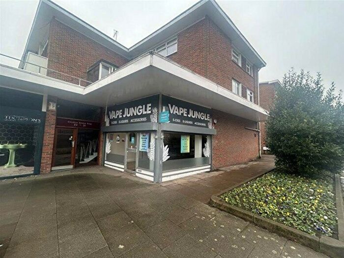 2 Bedroom Flat To Rent In Church Green Row, Harpenden, Harpenden, AL5