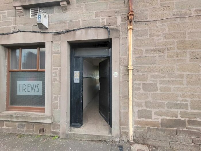 1 Bedroom Flat To Rent In Strathmartine Road, Coldside, Dundee, DD3