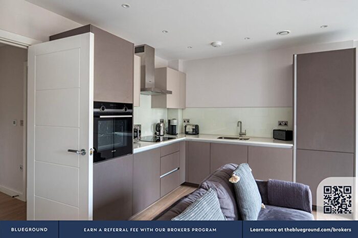 1 Bedroom Flat To Rent In South Bank, SE1