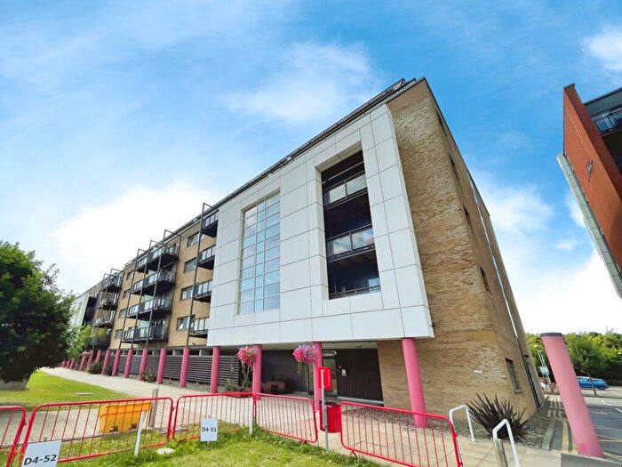 1 Bedroom Terraced House To Rent In Jones Point House, Ferry Court, Cardiff, CF11