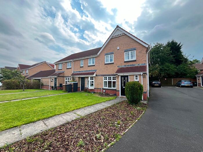 3 Bedroom Semi-Detached House To Rent In Housesteads Gardens, Longbenton, NE12