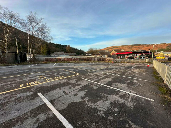 Land To Rent In Griffin Windows, Ridgewell Way, Tonypandy, CF40