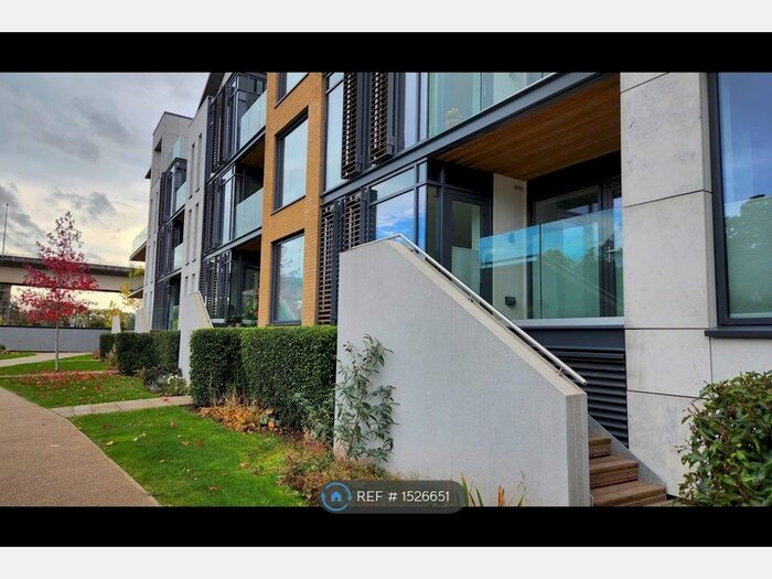 2 Bedroom Flat To Rent In Severn Quay, Chepstow, NP16