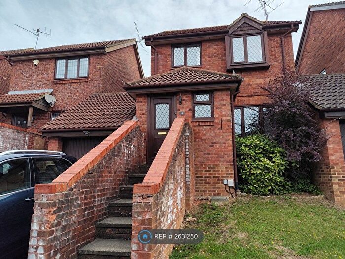 3 Bedroom Detached House To Rent In Worrall Way, Lower Earley, Reading, RG6