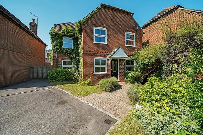 4 Bedroom Detached House For Sale In Hampstead Norreys, Berkshire, RG18