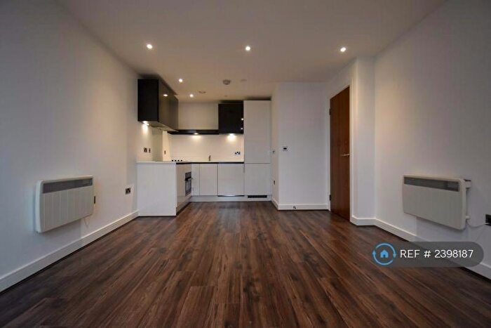 1 Bedroom Flat To Rent In Churchill Way, Basingstoke, RG21