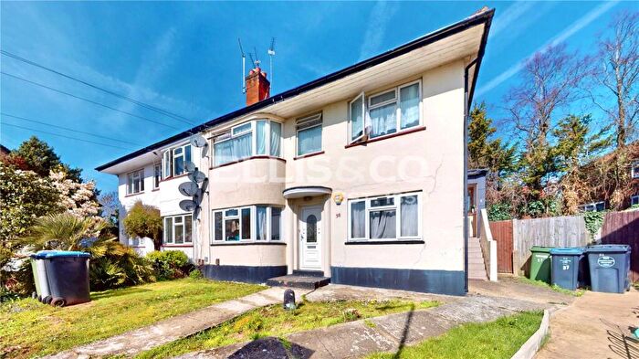 2 Bedroom Maisonette For Sale In Sudbury Croft, Wembley, HA0