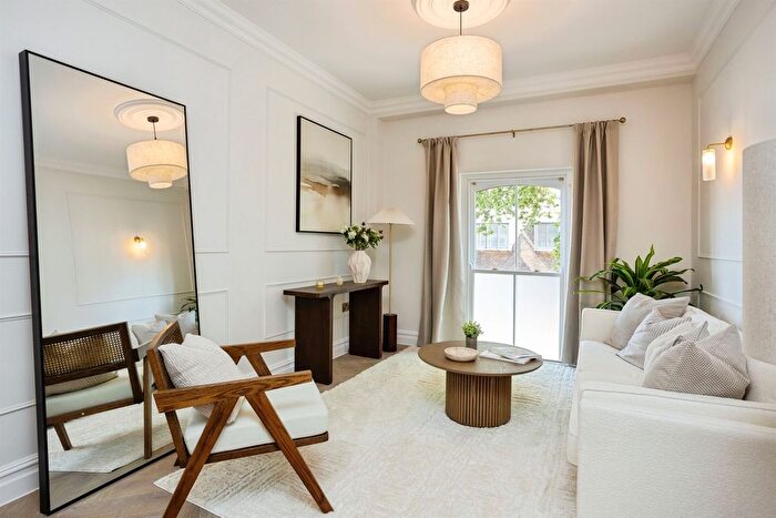 1 Bedroom Flat For Sale In Newton Road, Tunbridge Wells, TN1